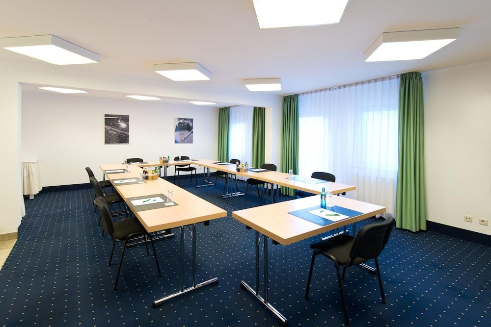 Achat Hotel Darmstadt Griesheim Griesheim  Bagian luar foto