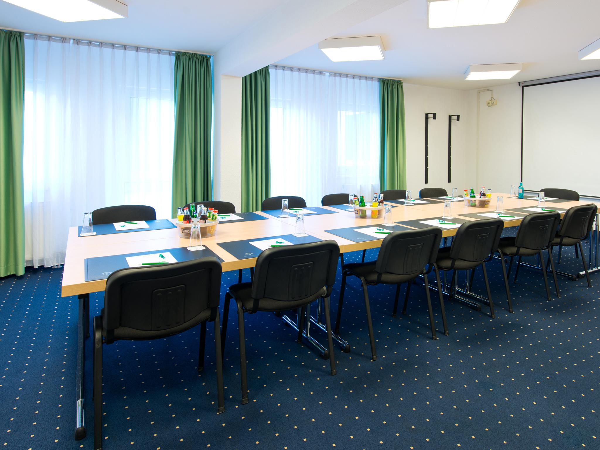 Achat Hotel Darmstadt Griesheim Griesheim  Bagian luar foto