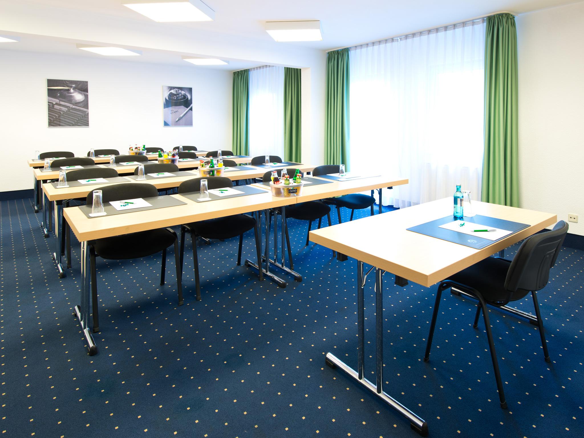 Achat Hotel Darmstadt Griesheim Griesheim  Bagian luar foto