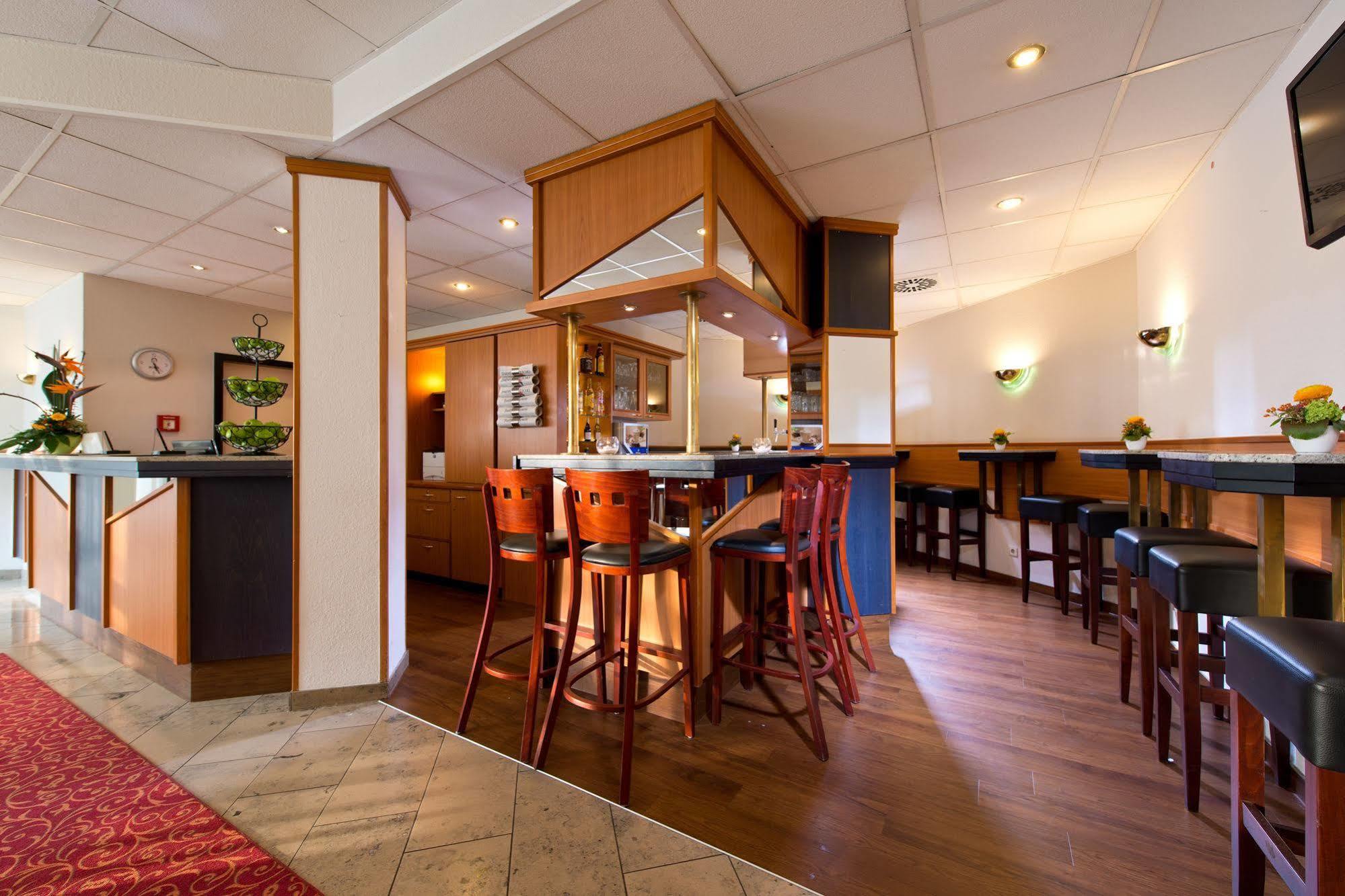 Achat Hotel Darmstadt Griesheim Griesheim  Bagian luar foto