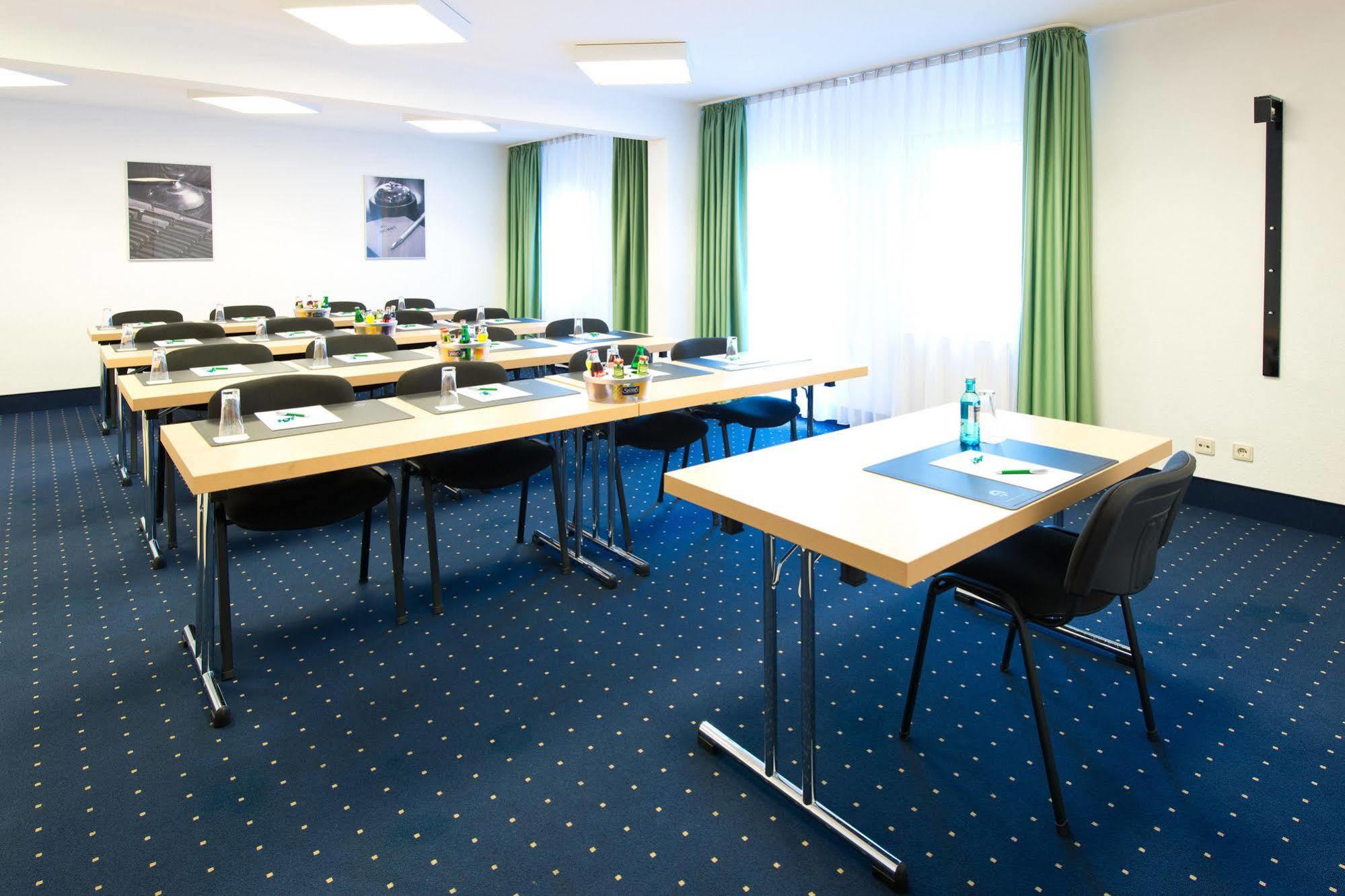 Achat Hotel Darmstadt Griesheim Griesheim  Bagian luar foto